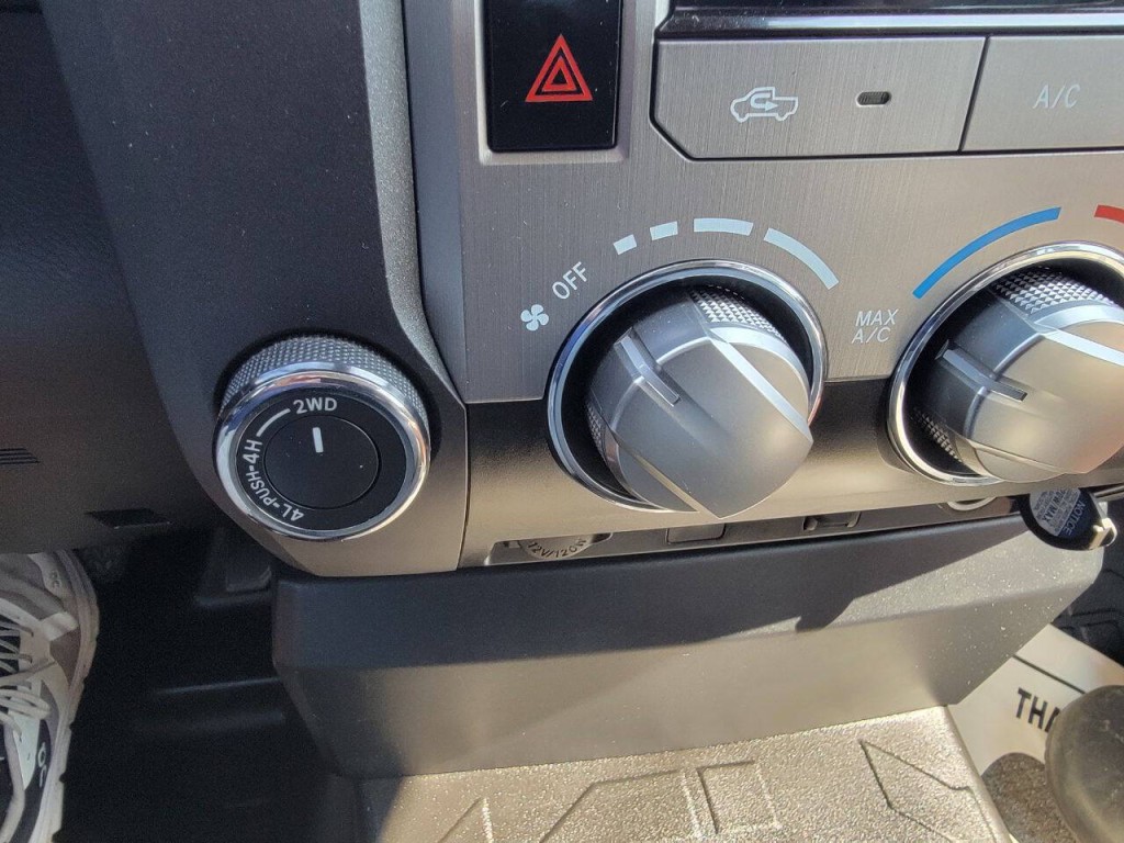2018 Toyota Tundra Image 22