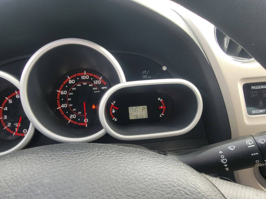 2010 Toyota Matrix Image 16