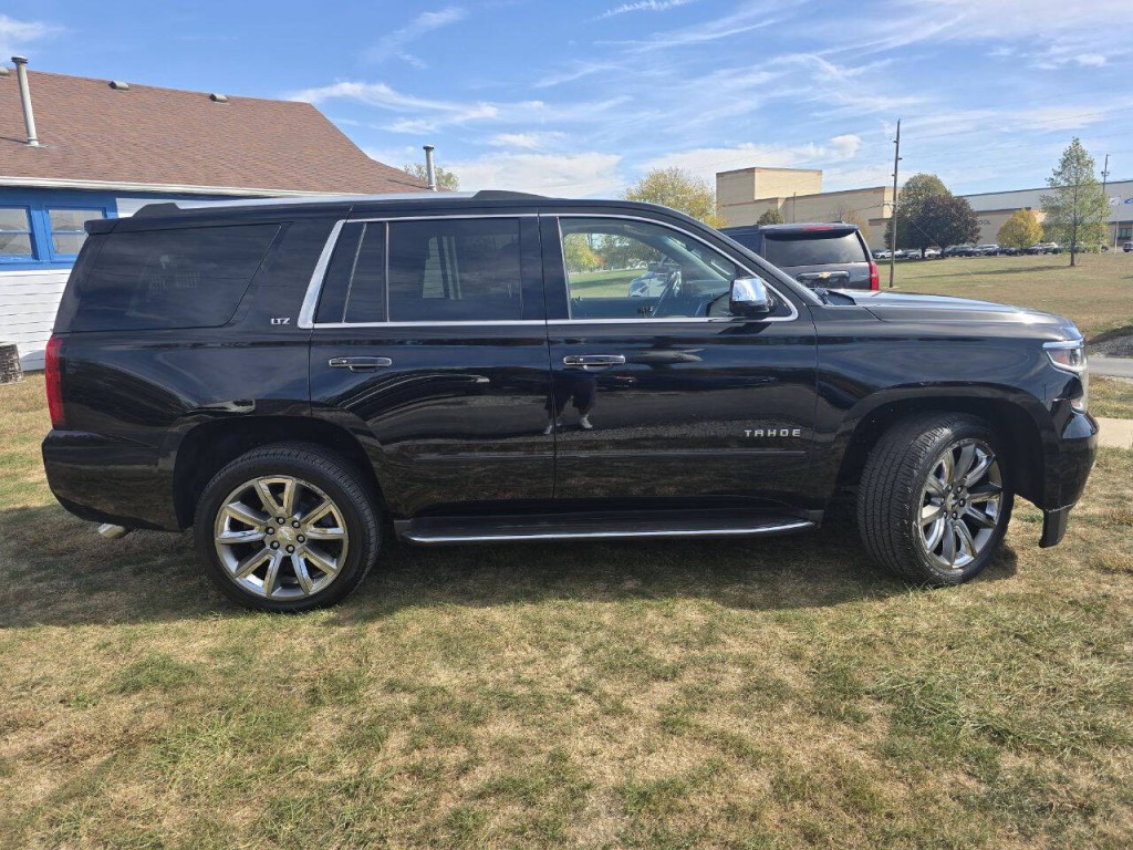 2015 Chevrolet Tahoe Image 3