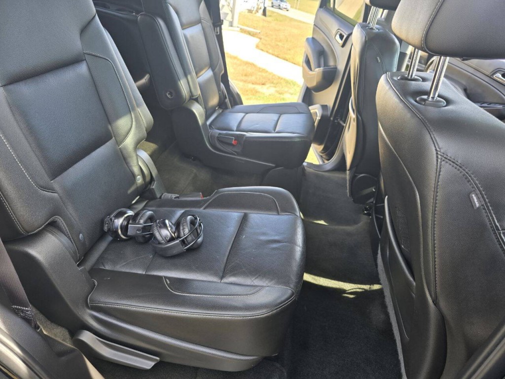 2015 Chevrolet Tahoe Image 16