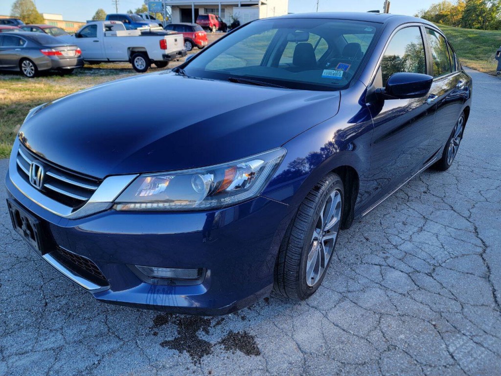 2015 Honda Accord Image 2