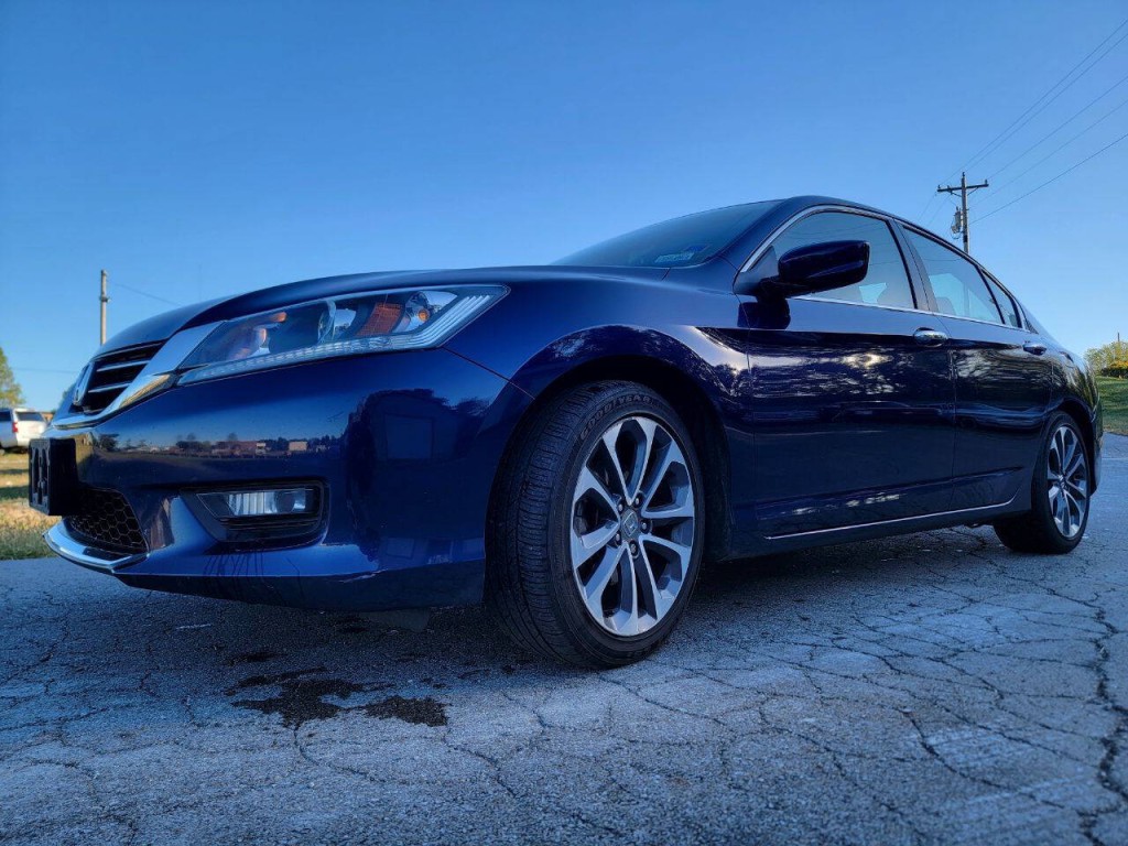 2015 Honda Accord Image 3