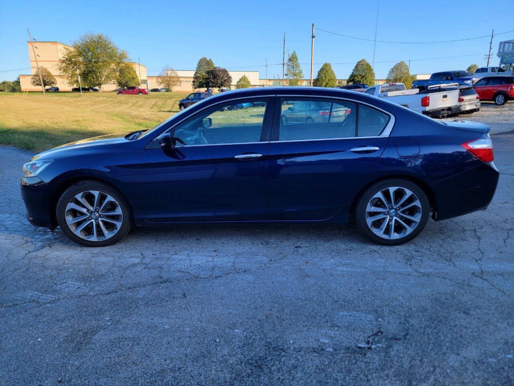 2015 Honda Accord Image 10