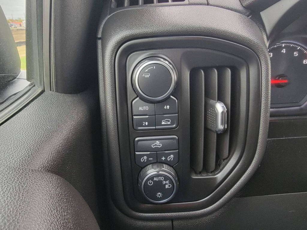2020 Chevrolet Silverado 1500 Image 19