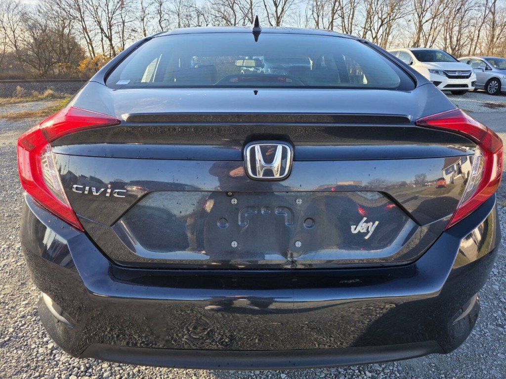 2017 Honda Civic Image 6
