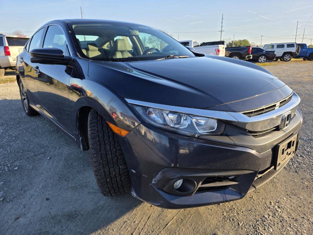 2017 Honda Civic Image 11