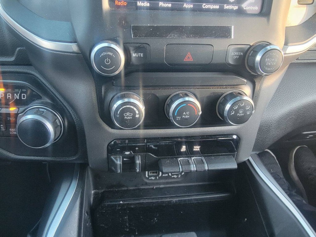 2021 RAM 1500 Image 2