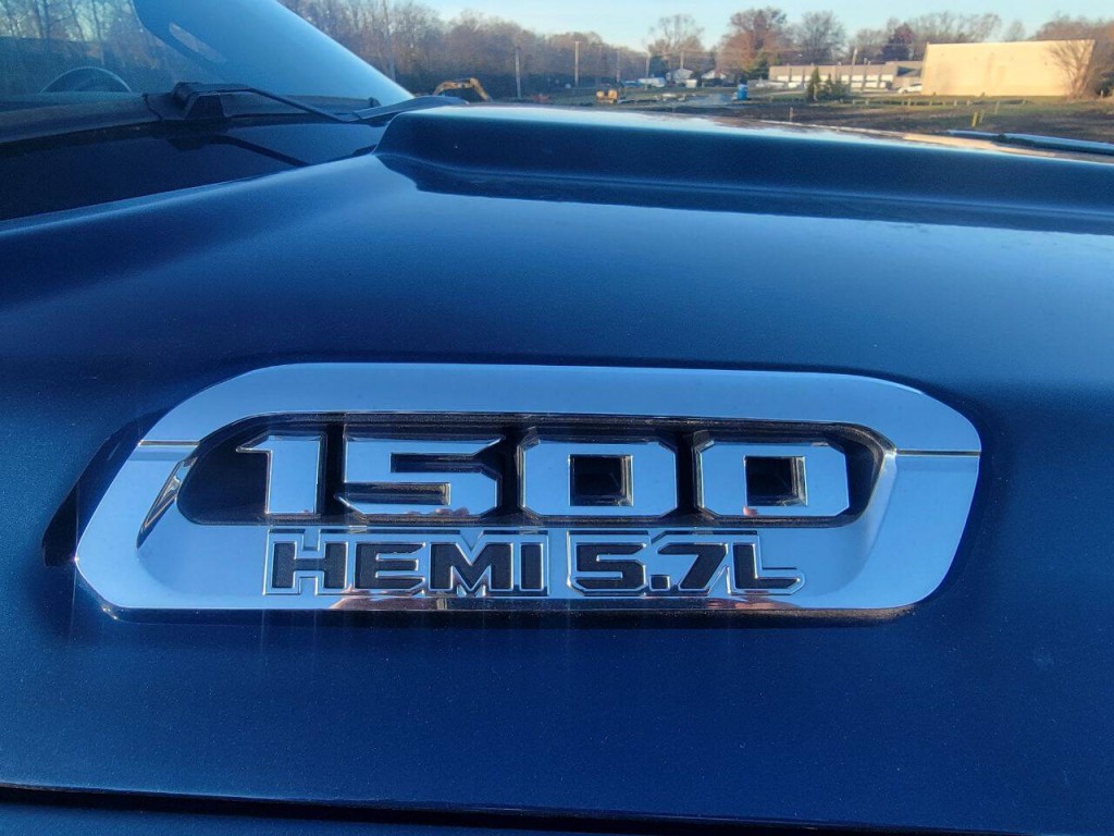 2021 RAM 1500 Image 6