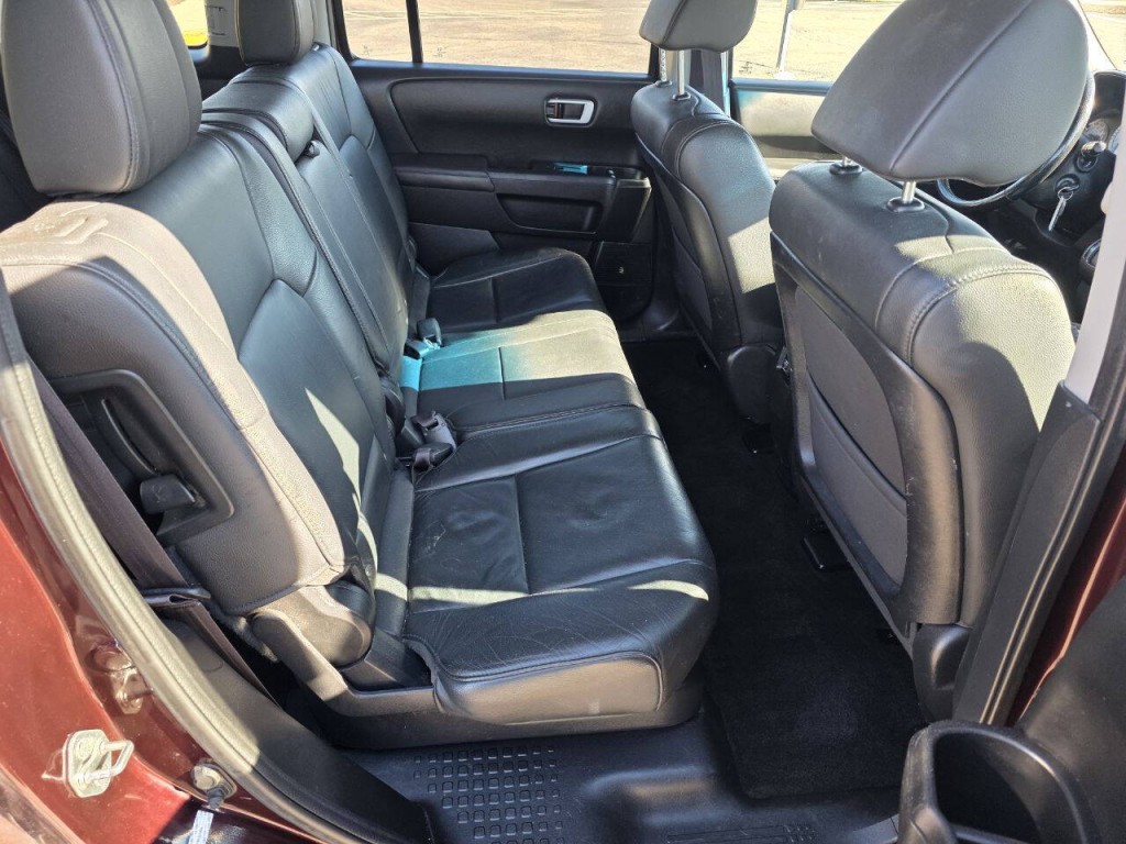 2015 Honda Pilot Image 14