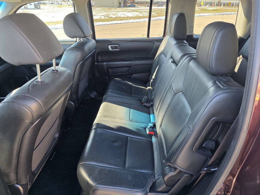 2015 Honda Pilot Image 17