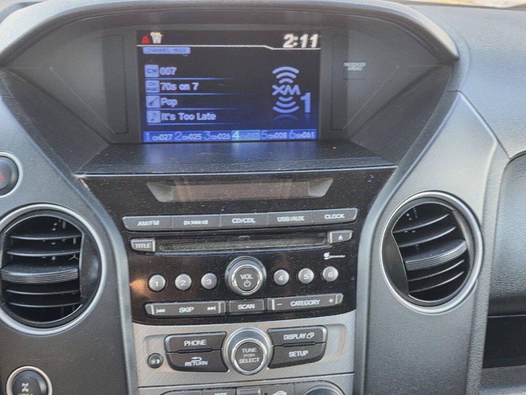 2015 Honda Pilot Image 25