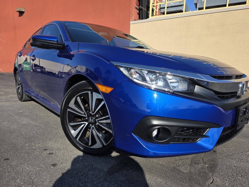 2016 Honda Civic Image 1