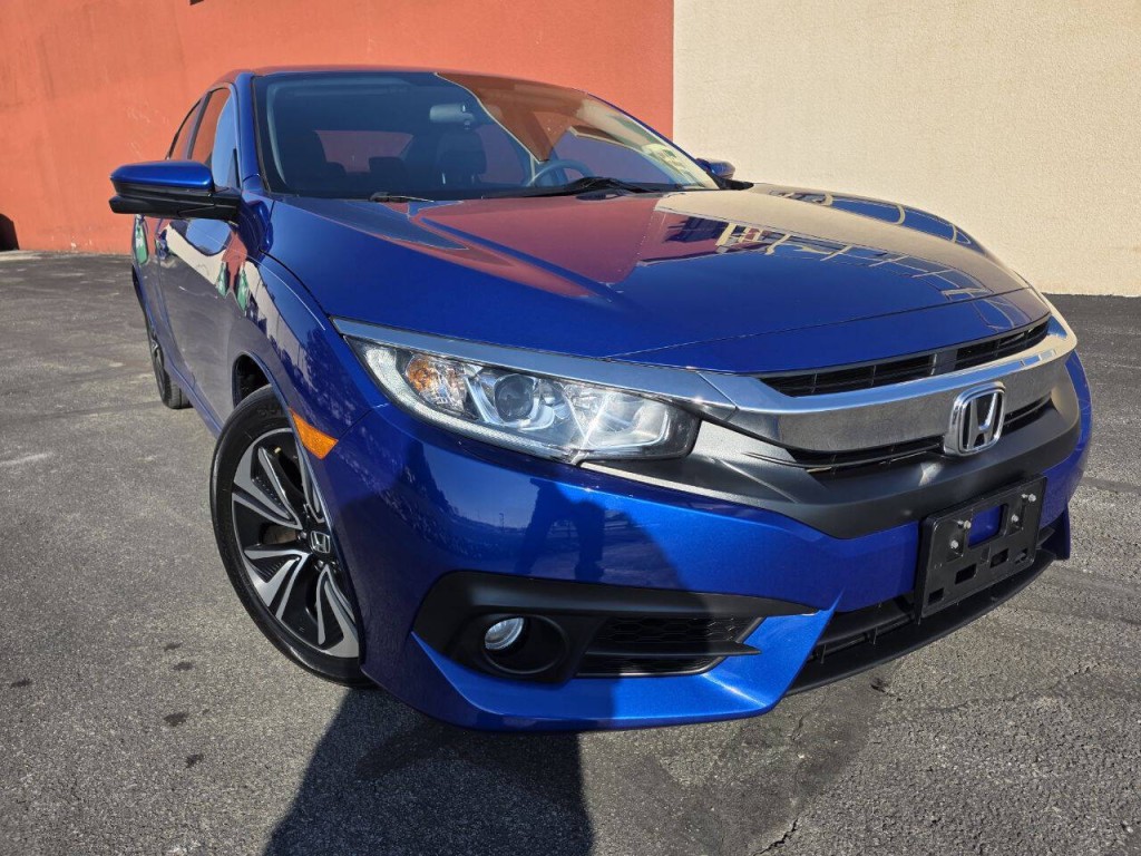 2016 Honda Civic Image 2