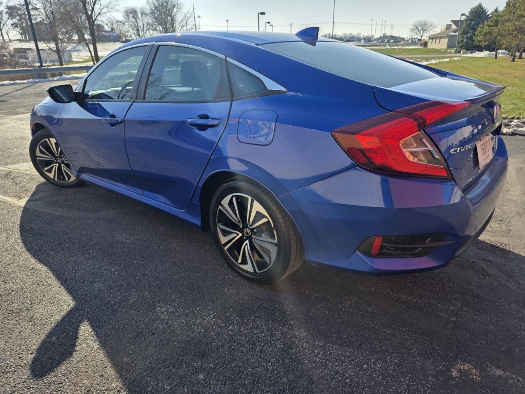 2016 Honda Civic Image 8