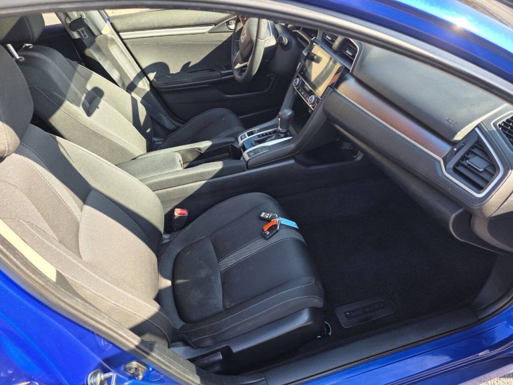 2016 Honda Civic Image 13