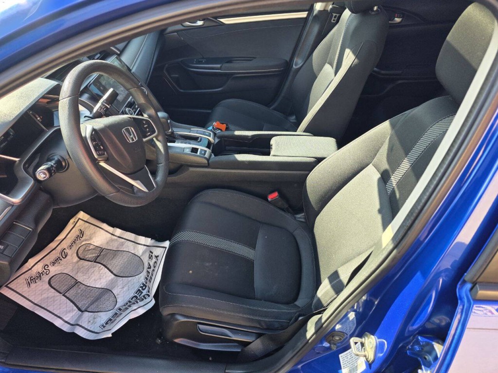 2016 Honda Civic Image 17