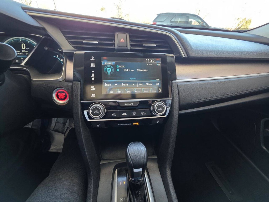 2016 Honda Civic Image 26