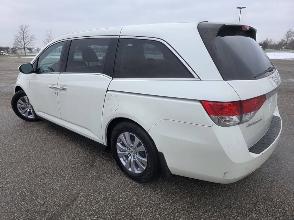 2017 Honda Odyssey Image 7