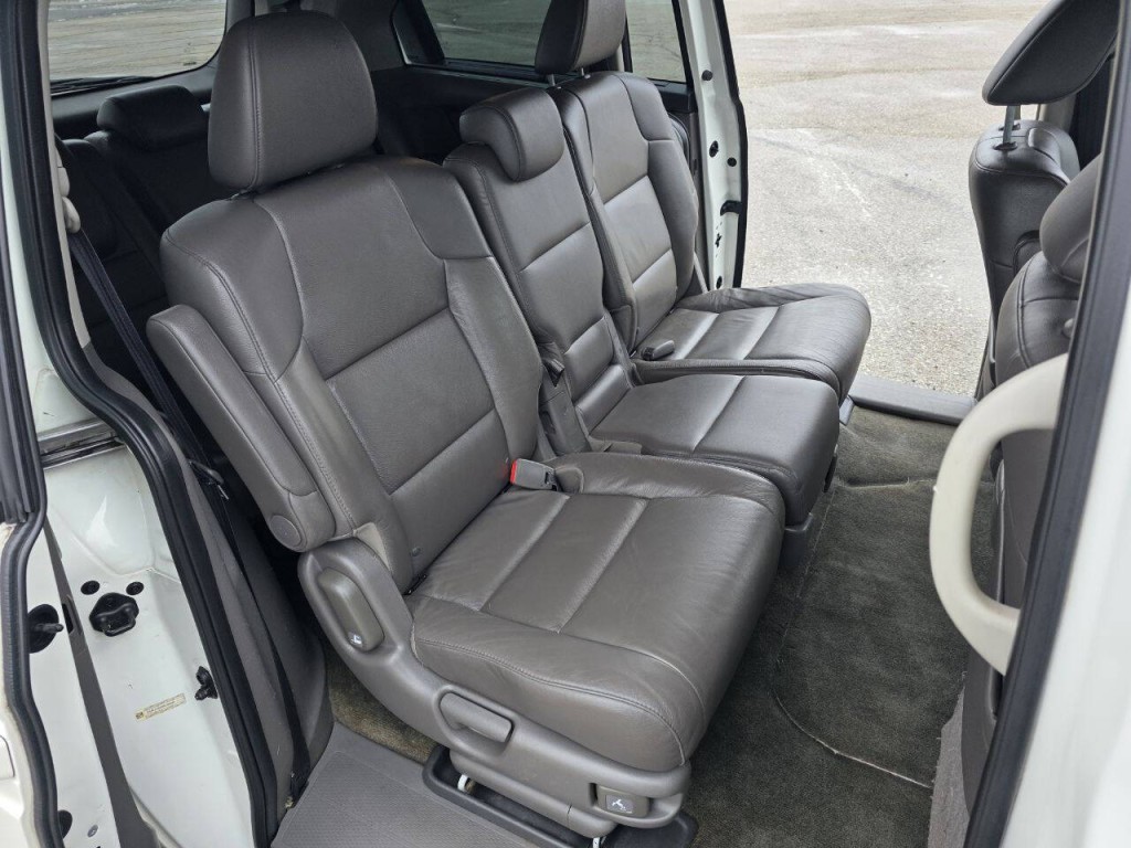 2017 Honda Odyssey Image 14