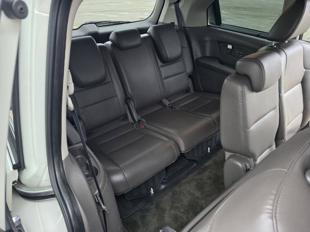 2017 Honda Odyssey Image 15