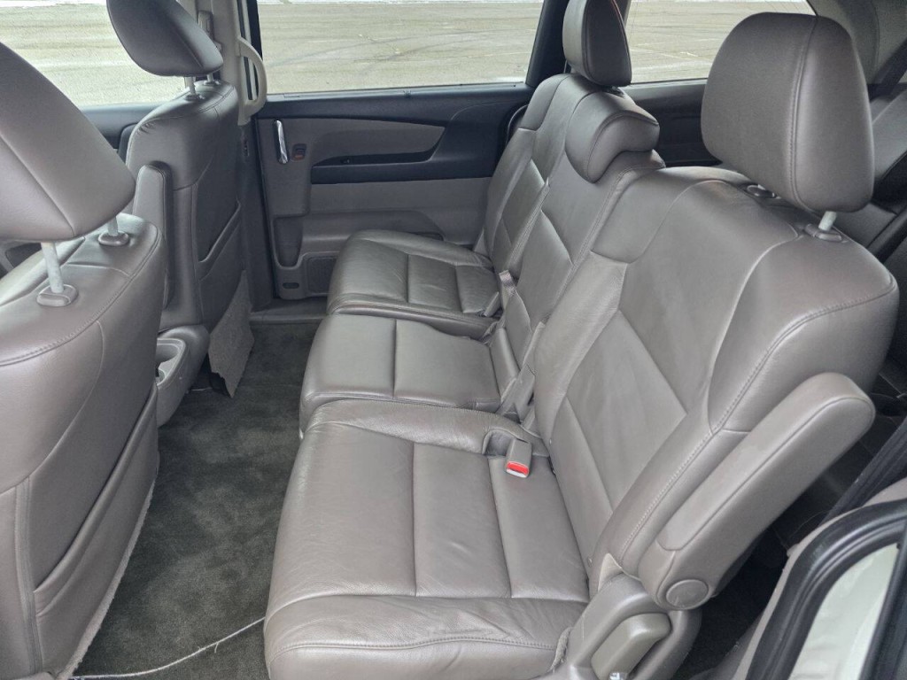 2017 Honda Odyssey Image 18