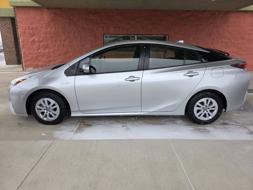 2017 Toyota Prius Image 9