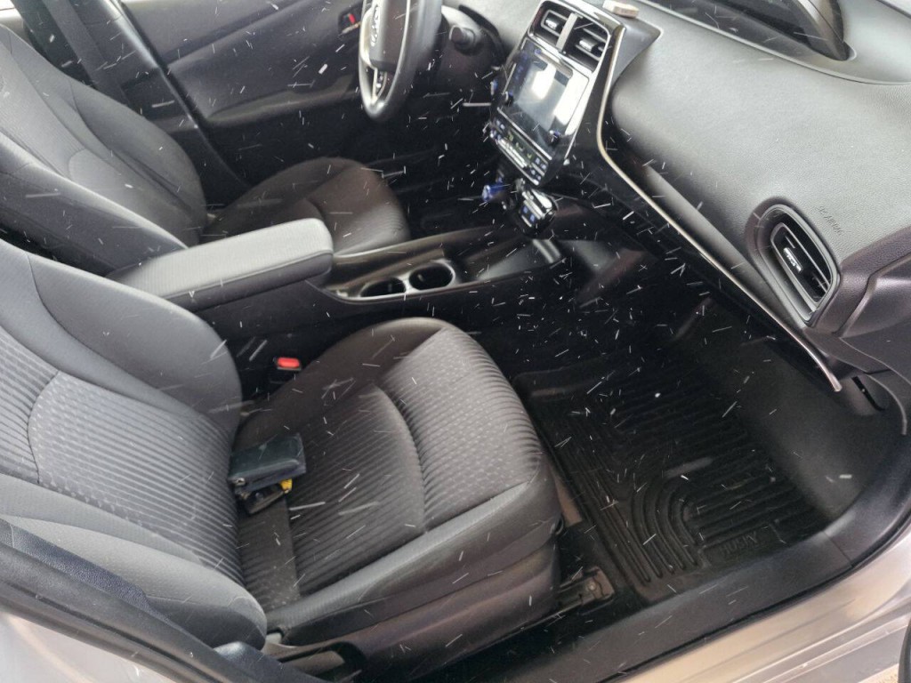 2017 Toyota Prius Image 13