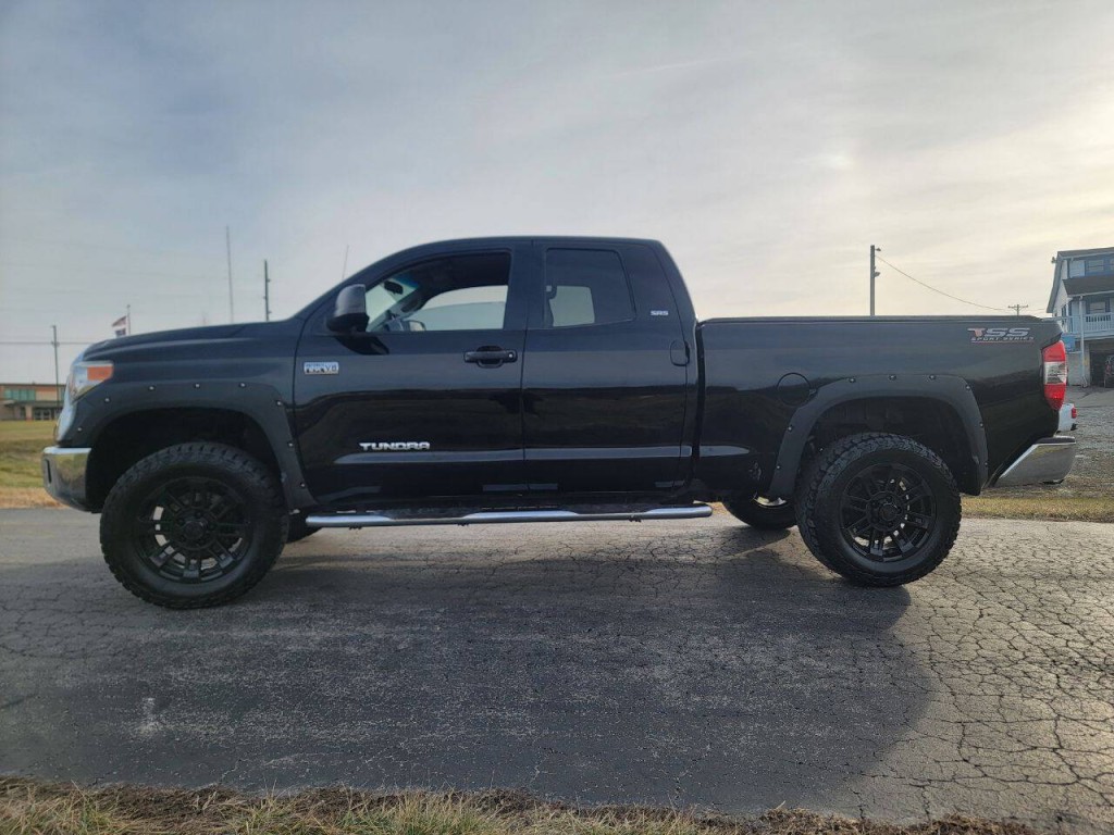 2015 Toyota Tundra Image 27