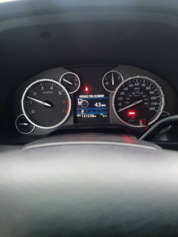 2015 Toyota Tundra Image 40