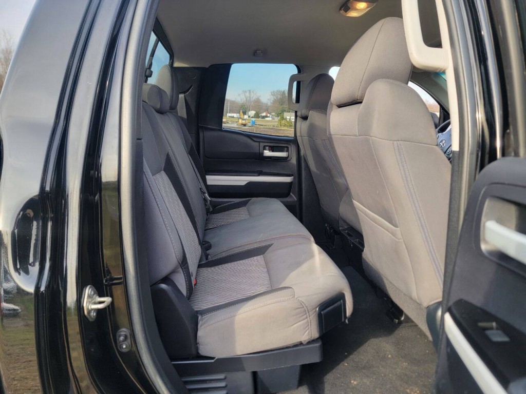 2015 Toyota Tundra Image 41