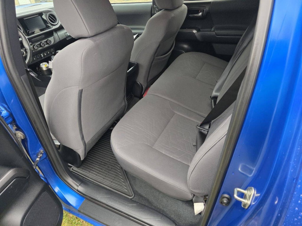 2018 Toyota Tacoma Image 14