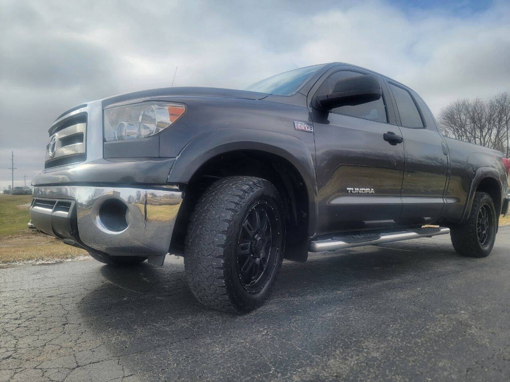 2013 Toyota Tundra Image 2