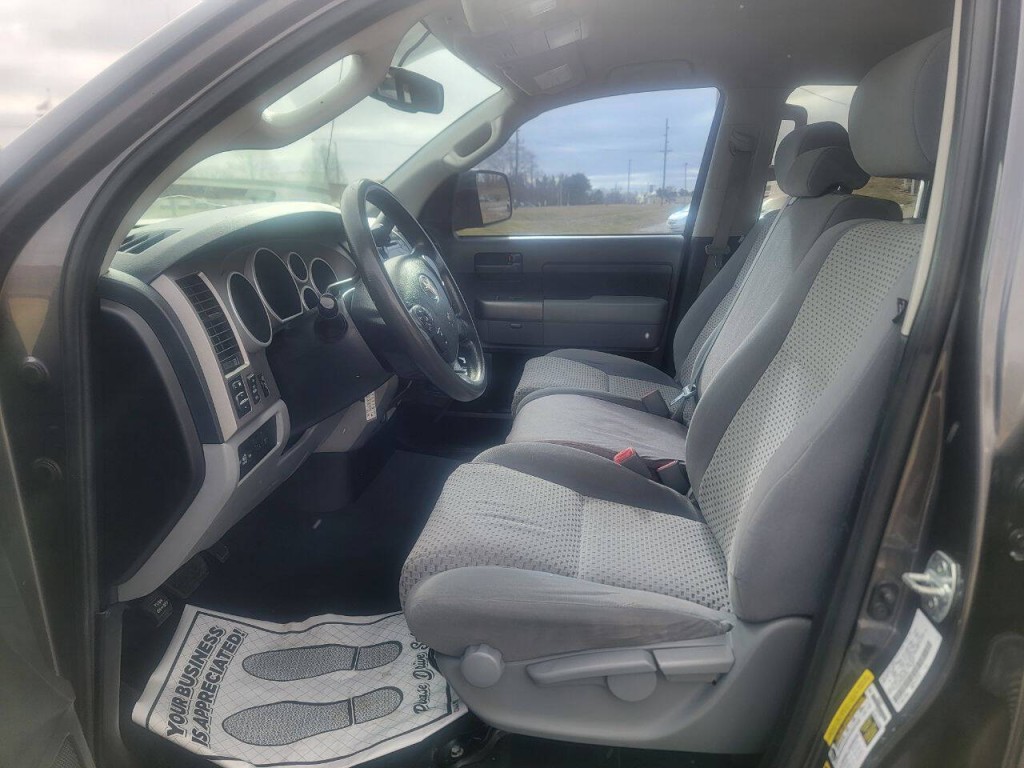 2013 Toyota Tundra Image 11