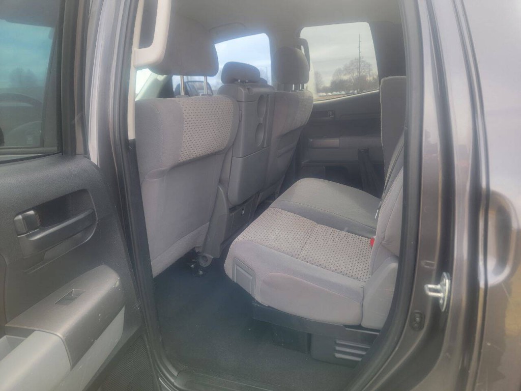 2013 Toyota Tundra Image 12