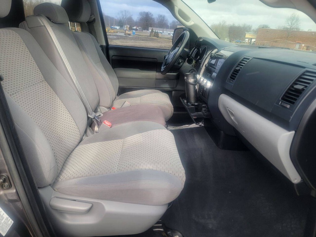 2013 Toyota Tundra Image 18