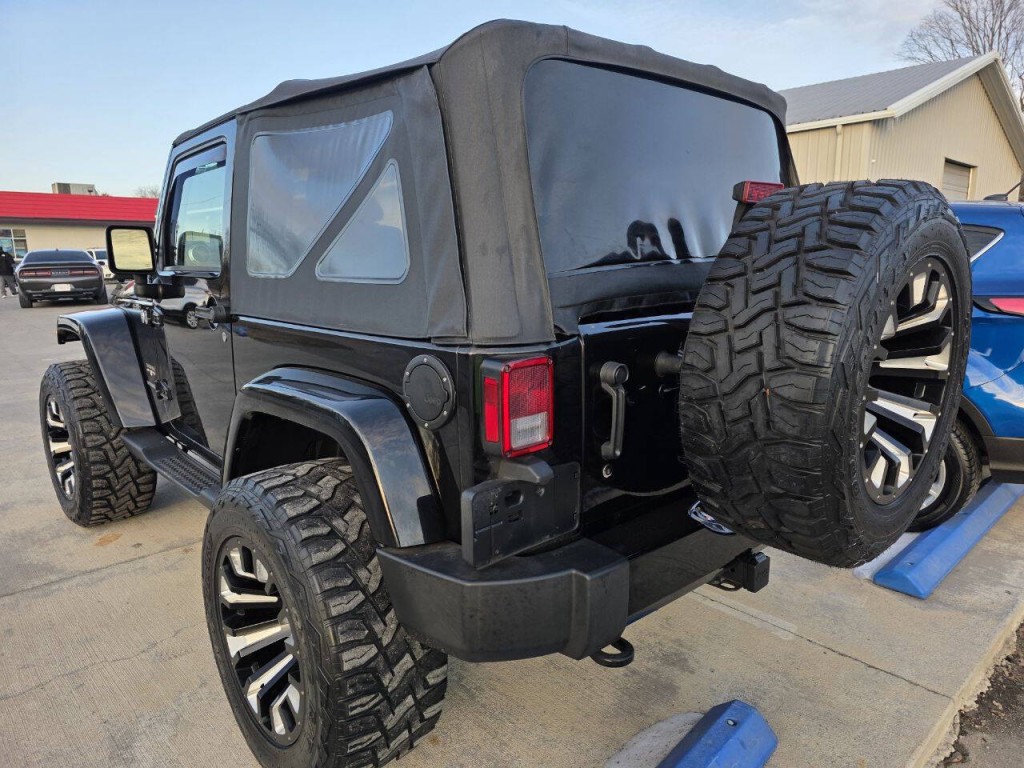 2016 Jeep Wrangler Image 4