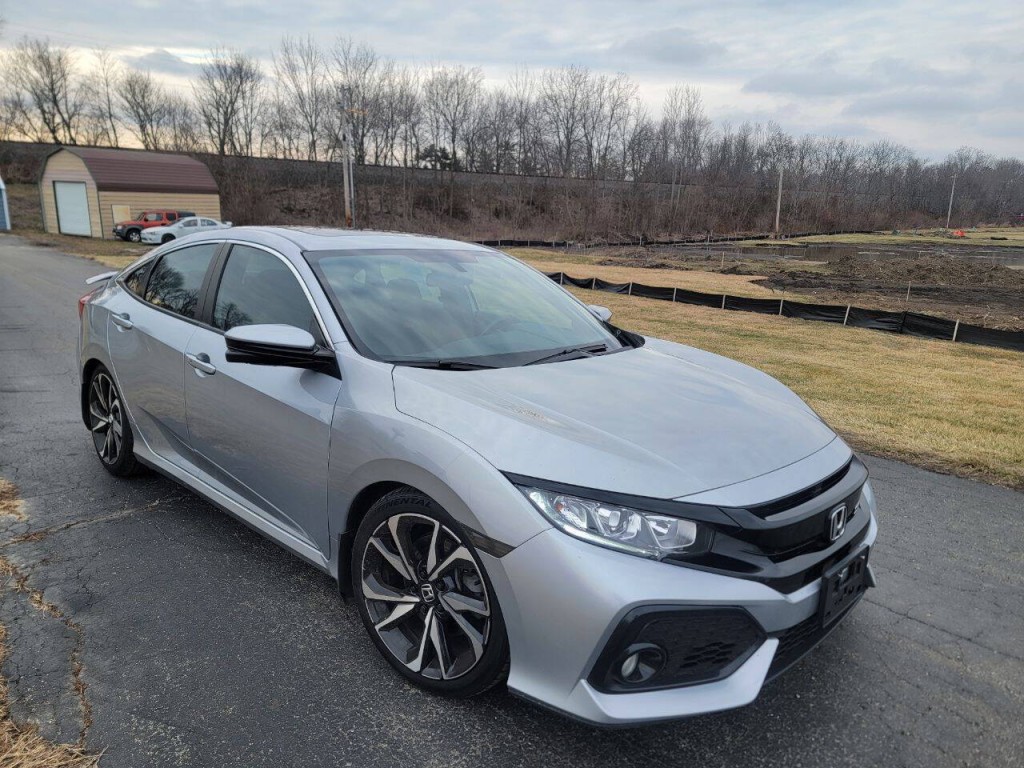 2017 Honda Civic Image 5