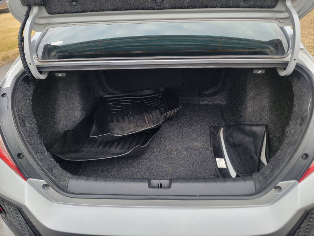 2017 Honda Civic Image 15