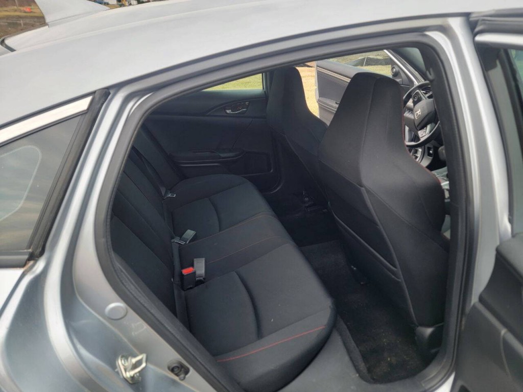 2017 Honda Civic Image 16