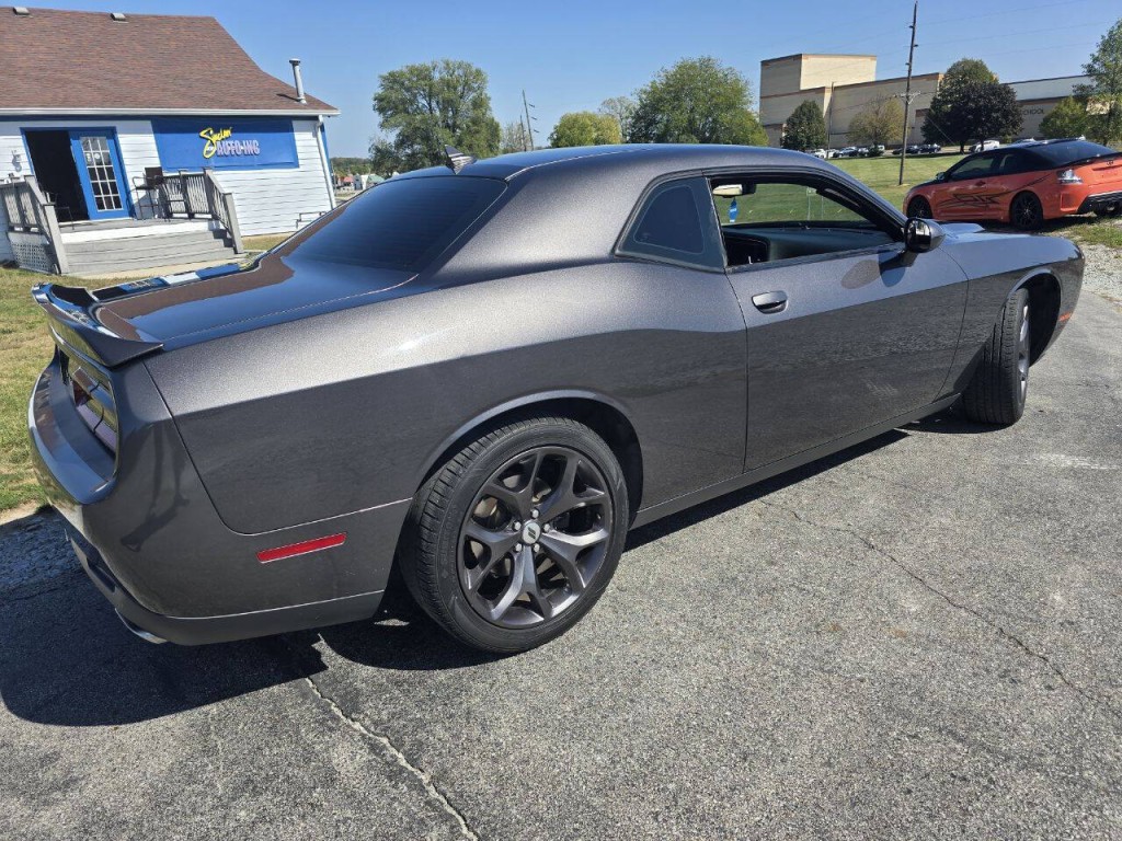 2018 Dodge Challenger Image 4