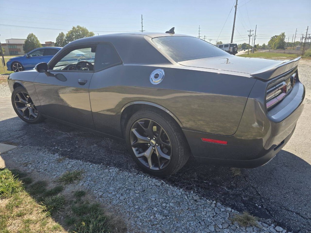2018 Dodge Challenger Image 8