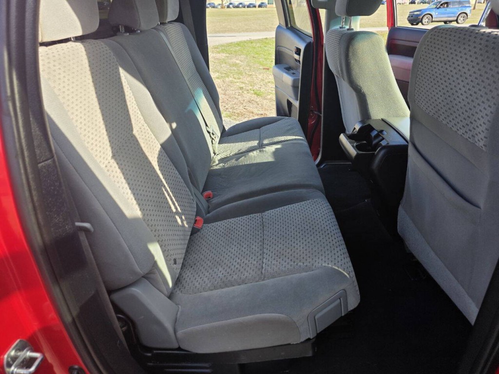 2013 Toyota Tundra Image 15