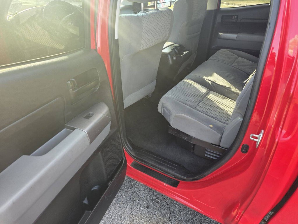 2013 Toyota Tundra Image 18