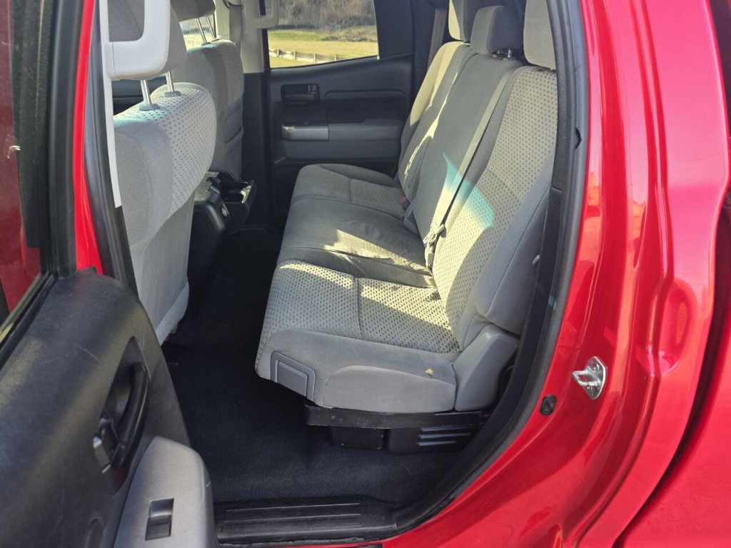 2013 Toyota Tundra Image 19