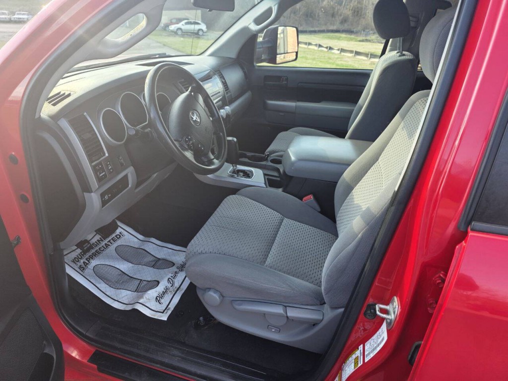 2013 Toyota Tundra Image 20