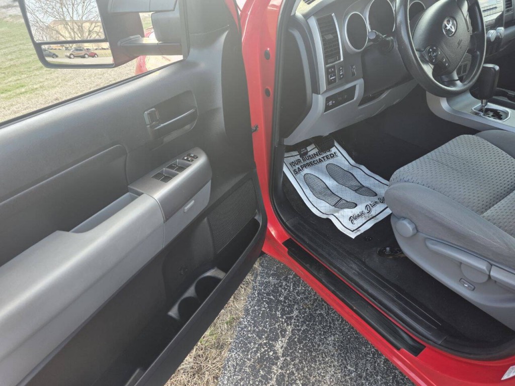 2013 Toyota Tundra Image 21