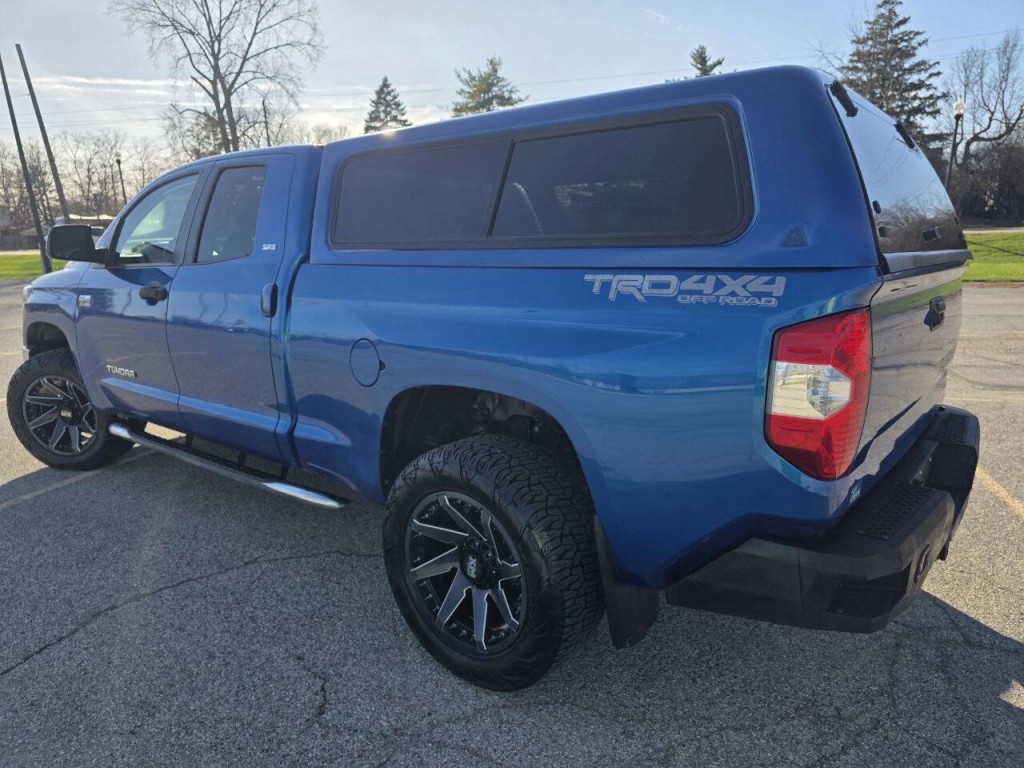 2016 Toyota Tundra Image 8