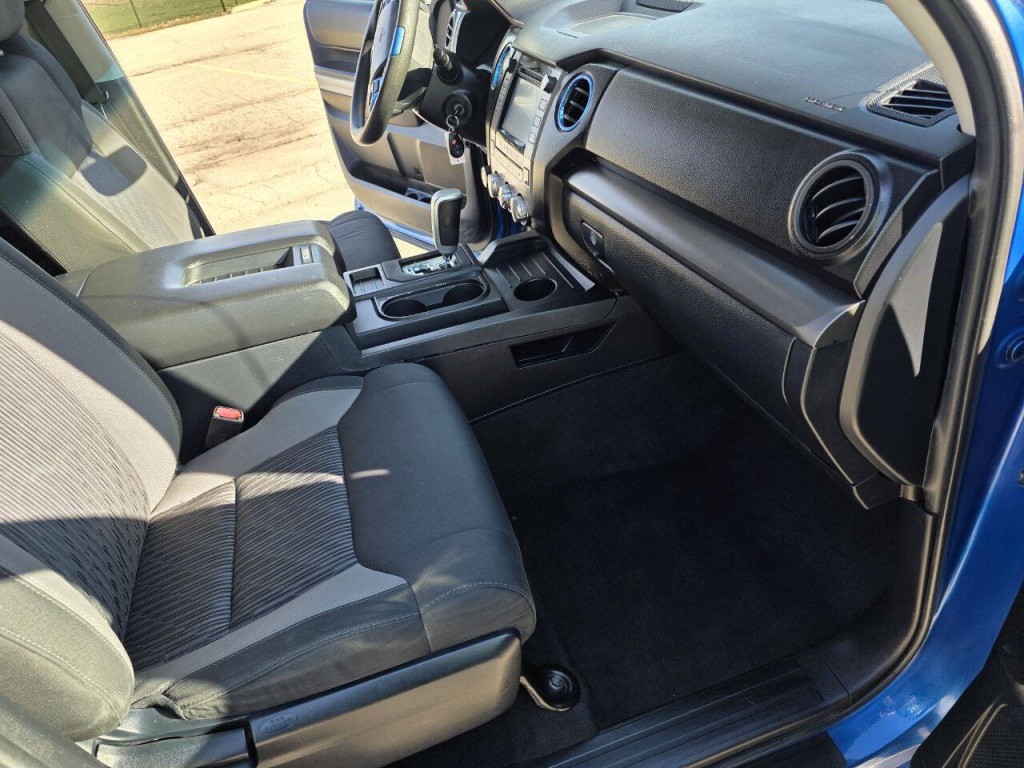 2016 Toyota Tundra Image 26