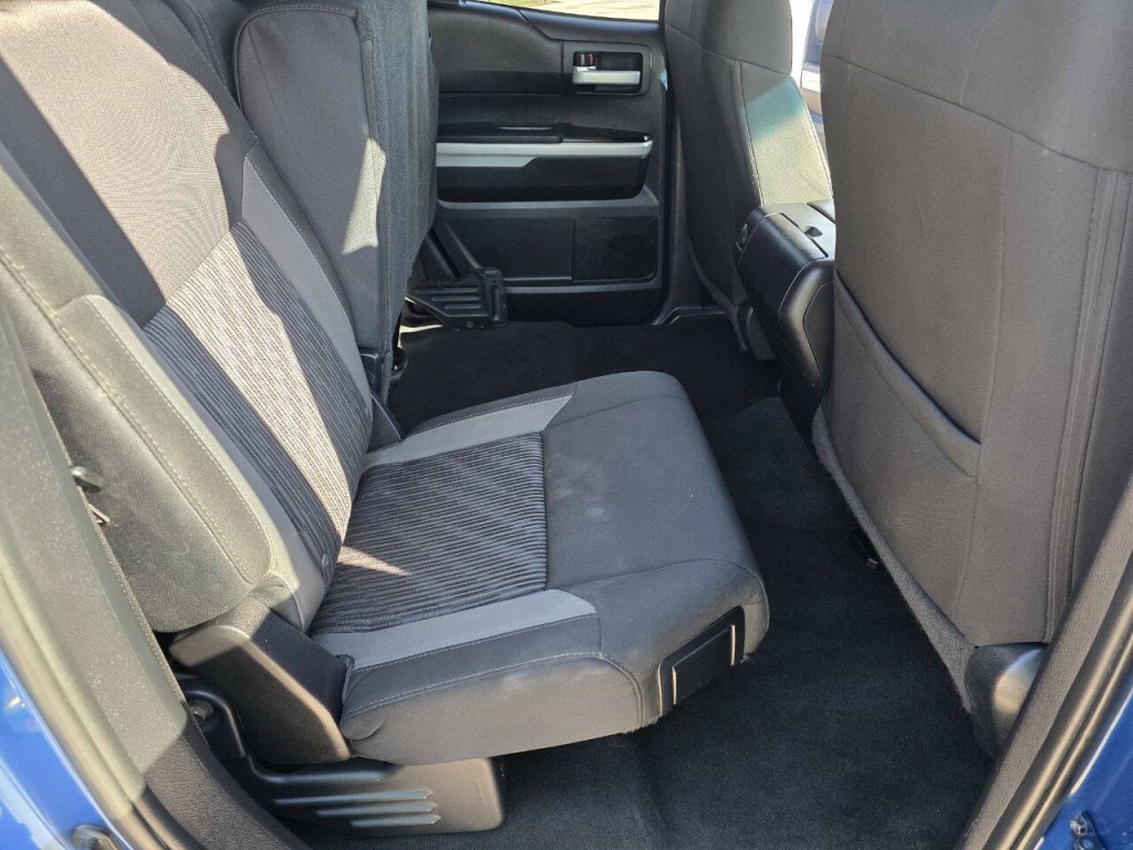 2016 Toyota Tundra Image 28