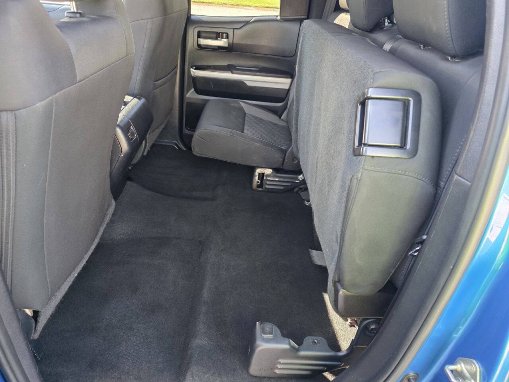 2016 Toyota Tundra Image 30